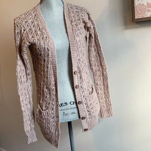 Light pink sweater